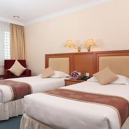 โรงแรมเซนโตซา Kuala Belait ภายนอก รูปภาพ